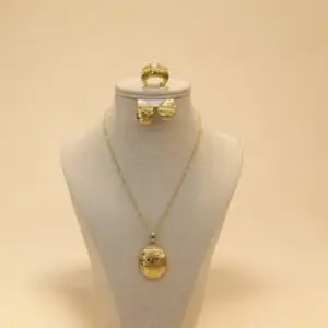 Parure Dorée ELINA (4 pièces)
